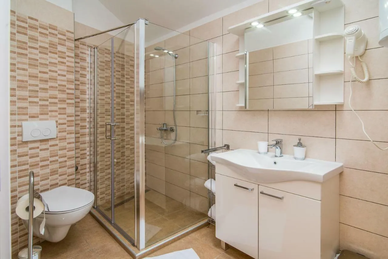 Apartments Tara Vrbnik