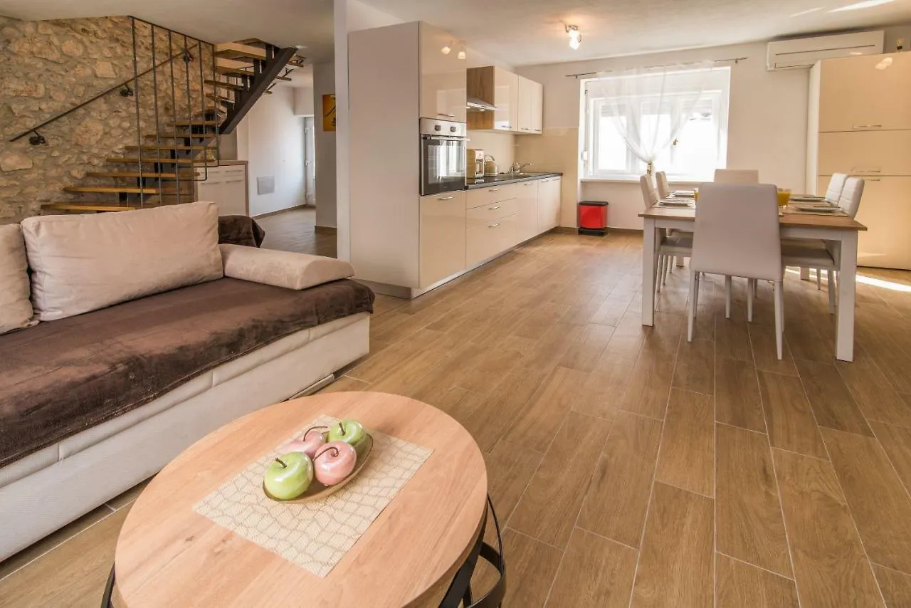 Apartments Tara Vrbnik