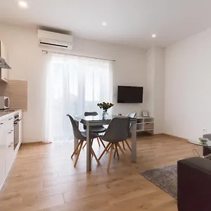  Apartment Lusani Kroatien