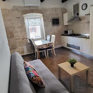 https://apartment-alba.in-istria.net
